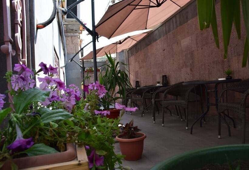 Fotos del hotel Mia Casa Hotel Yerevan:  4