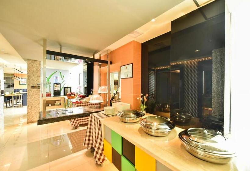 Fotos del hotel Jinjiang Inn Haikou Binhai Avenue Qilou Old Street:  7