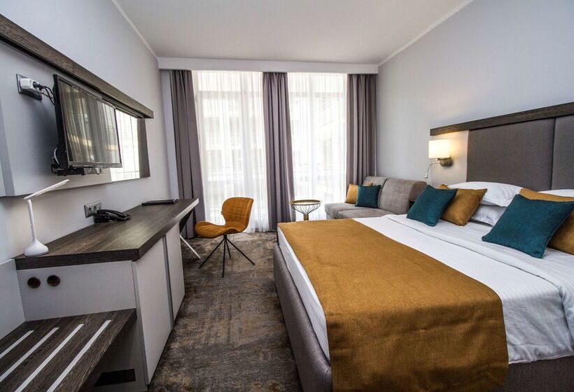 Fotos del hotel Best Western Plus Premium Inn:  23