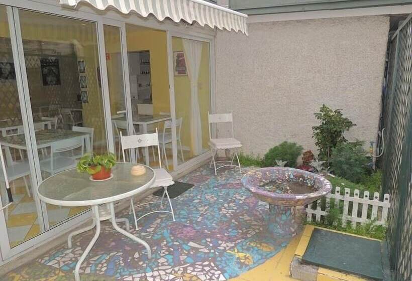 Fotos del hotel Agora:  5