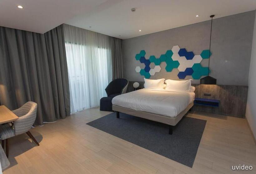 Fotos del hotel Ibis Styles Batam Nagoya:  2