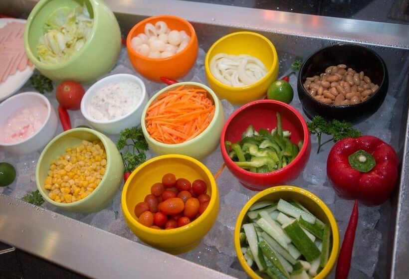 Fotos del hotel Ibis Styles Batam Nagoya:  17