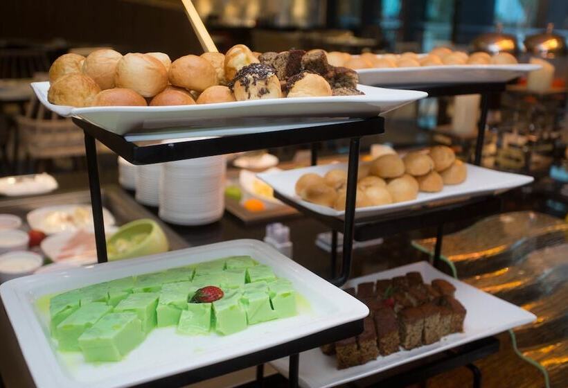 Fotos del hotel Ibis Styles Batam Nagoya:  13