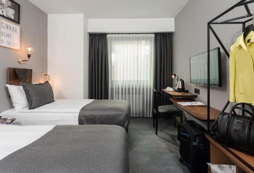 Fotos del hotel Cinnah:  3