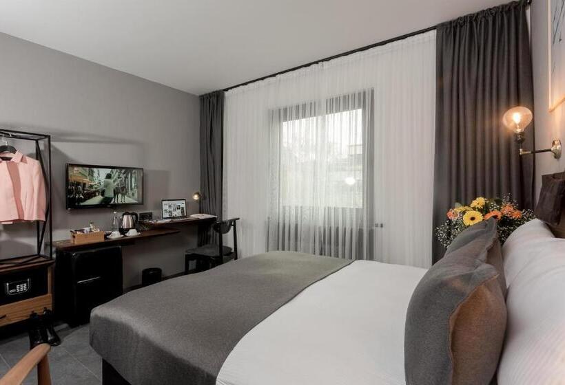 Fotos del hotel Cinnah:  9