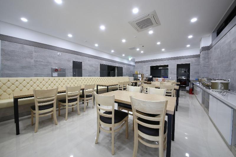 Fotos del hotel Line:  11