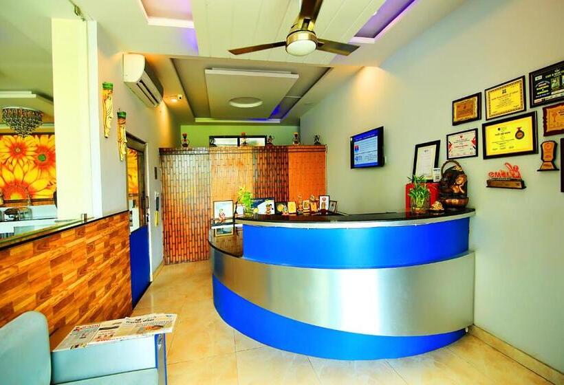 Fotos del hotel V One Pride:  4