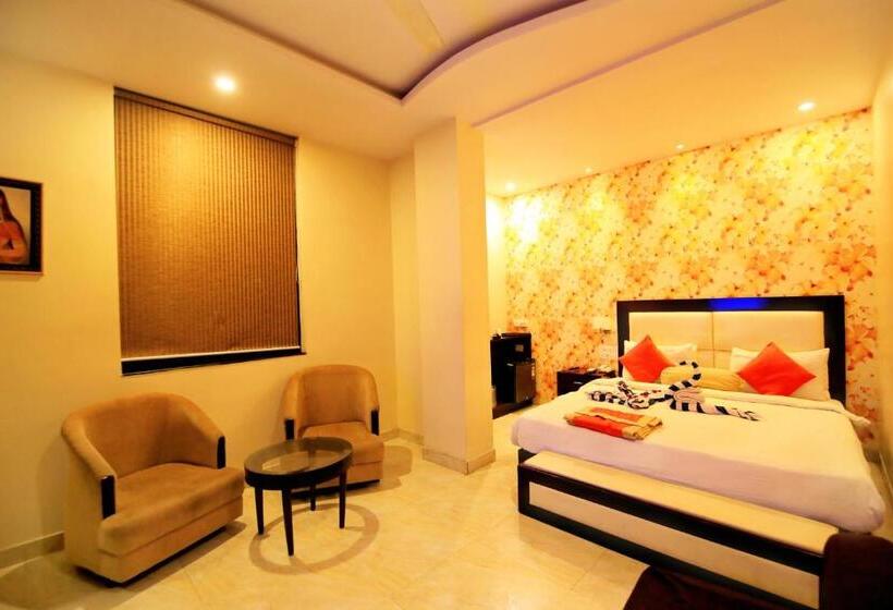 Fotos del hotel V One Pride:  16