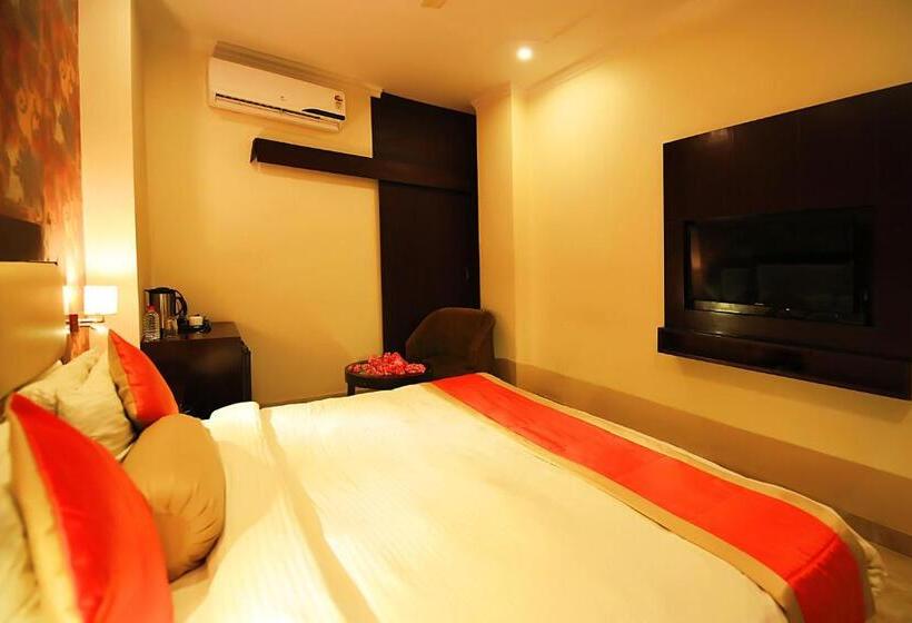 Fotos del hotel V One Pride:  2