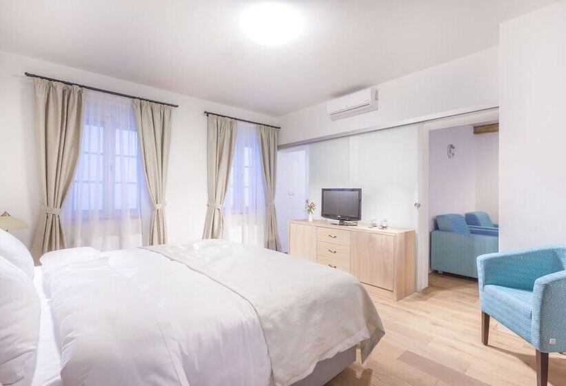 Fotos del hotel At The White Lily:  2