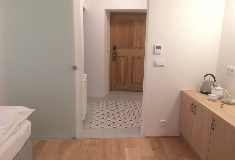 Fotos del hotel At The White Lily:  14