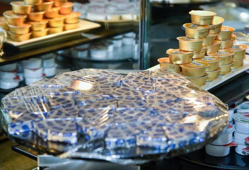 Golden Dune Hotel & Suite