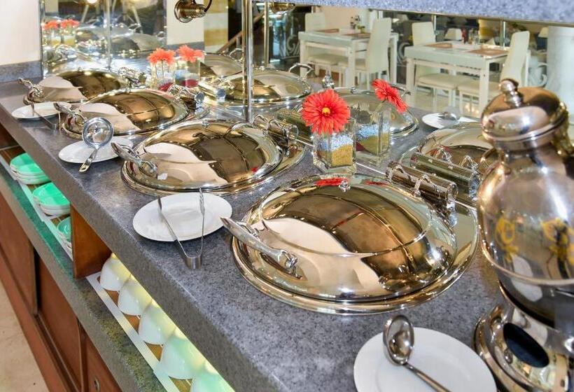 Fotos del hotel Golden Dune Hotel & Suite:  20