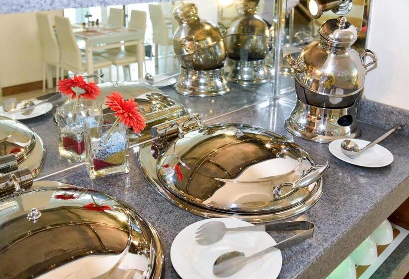 Fotos del hotel Golden Dune Hotel & Suite:  22