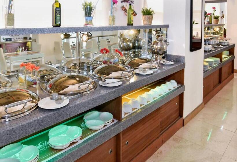 Fotos del hotel Golden Dune Hotel & Suite:  30