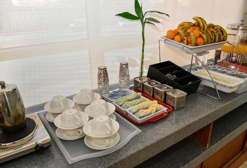 Fotos del hotel Golden Dune Hotel & Suite:  18