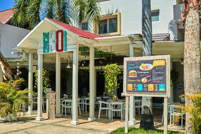 Fotos del hotel Los Corales Beach Village:  2