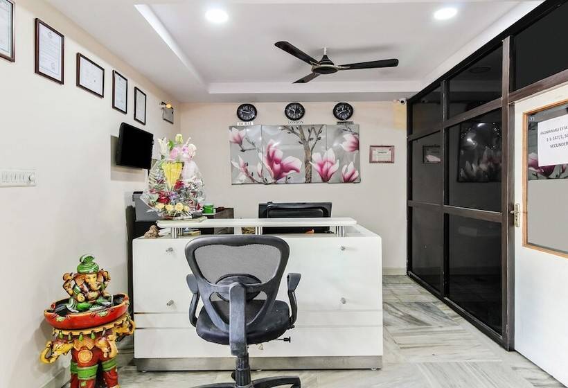 Fotos del hotel Treebo Trip Padmini:  7