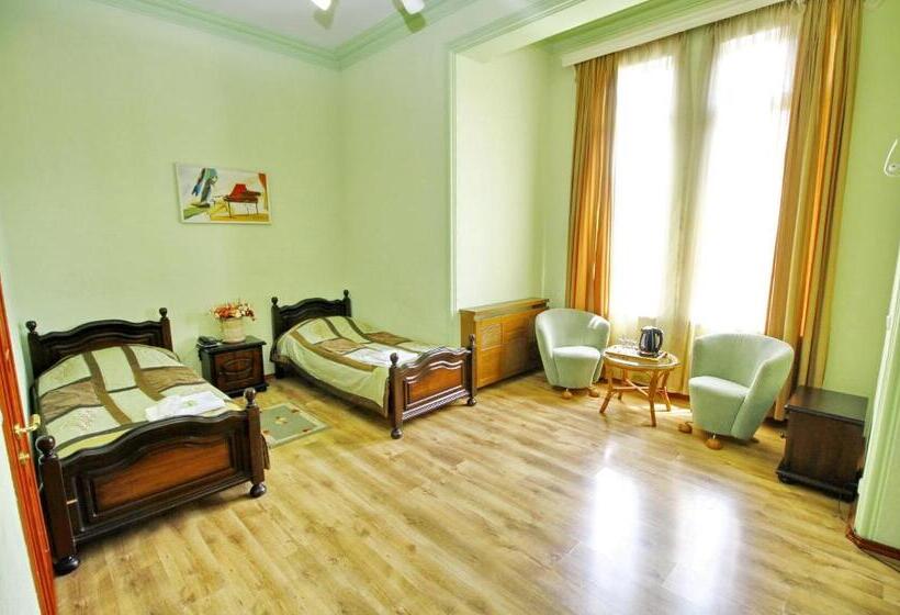 Fotos del hotel Irmeni:  23