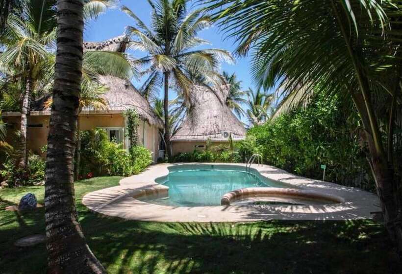 Villa Las Estrellas Tulum  Located At The Party Zone
