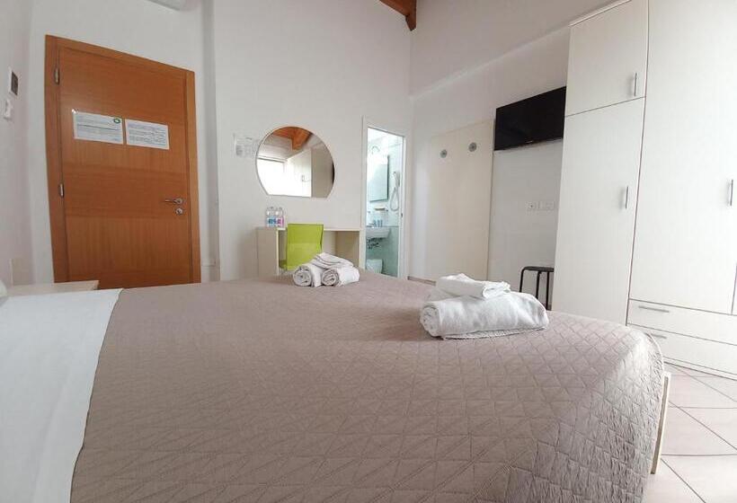 Fotos del hotel Sasselli:  22