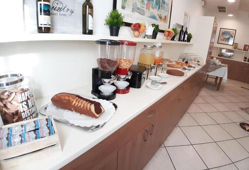 Fotos del hotel Sasselli:  3