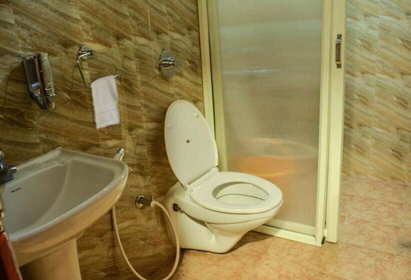 Fotos del hotel Serene Boutique:  13