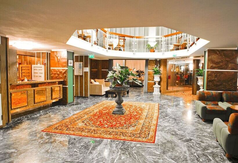 Fotos del hotel Caravelle:  12