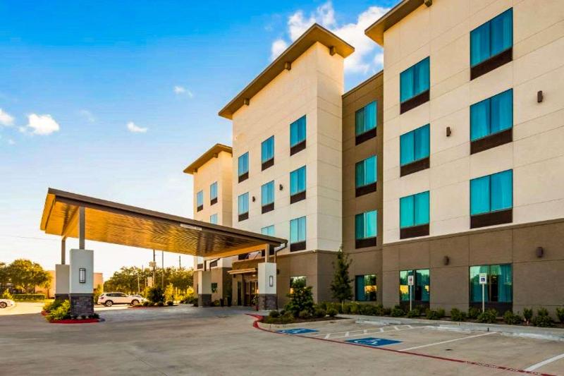 Best Western Plus Houston I45 North Inn & Suites