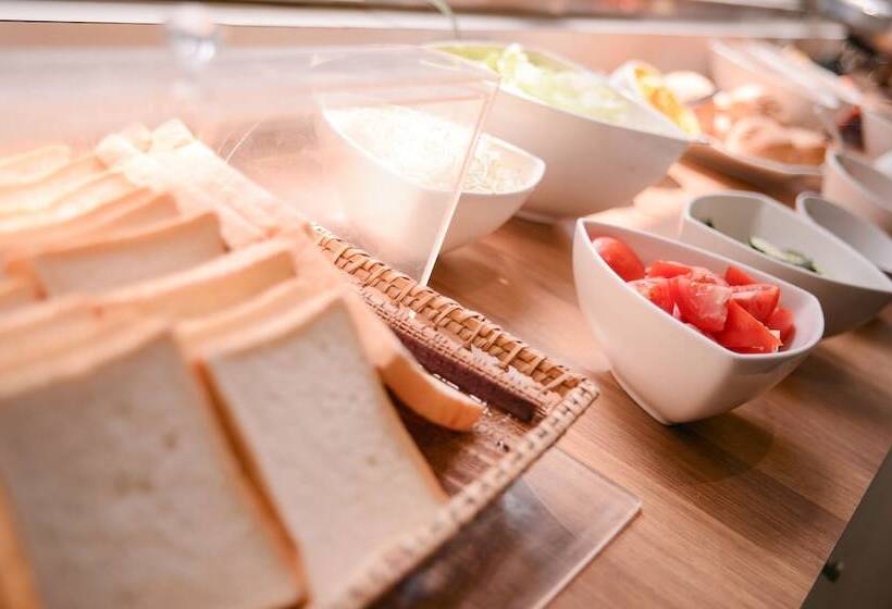 Fotos del hotel Kiwitaichung Station Branch 1:  3