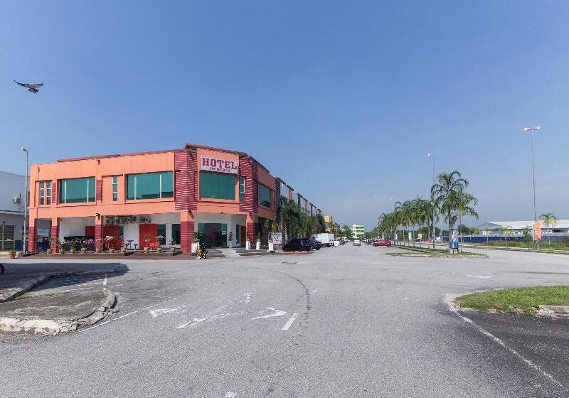 Fotos del hotel OYO 439 Night Queen Hotel:  9