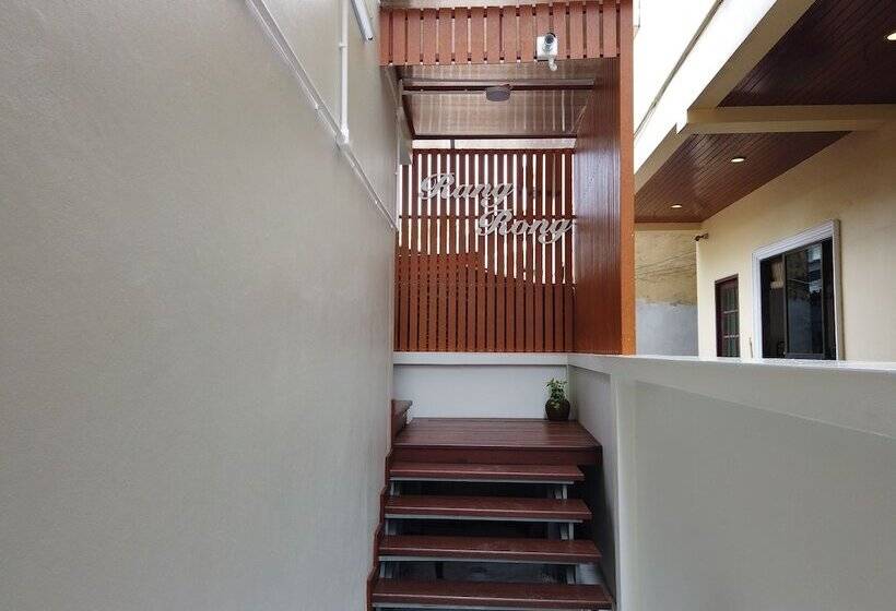 Fotos del hotel Rangrong:  8