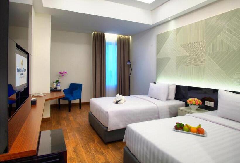 Fotos del hotel Golden Tulip Essential Makassar:  2