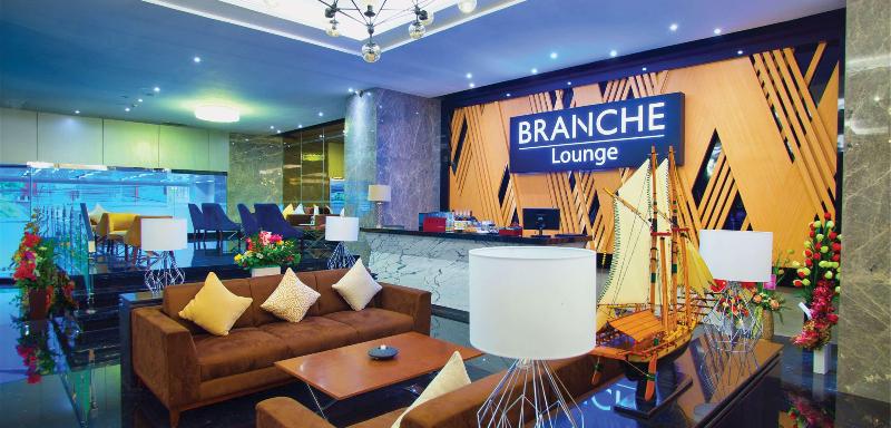 Fotos del hotel Golden Tulip Essential Makassar:  9