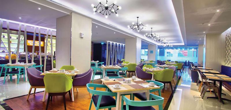 Fotos del hotel Golden Tulip Essential Makassar:  6