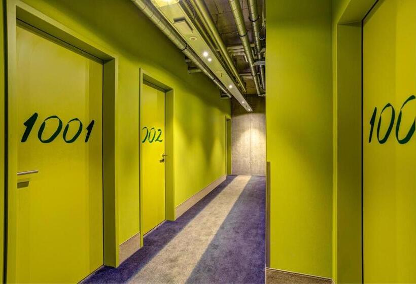 Fotos del hotel Meininger Hotel Berlin East Side Gallery:  4