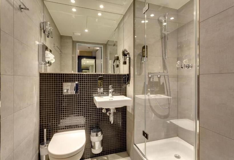 Fotos del hotel Meininger Hotel Berlin East Side Gallery:  15