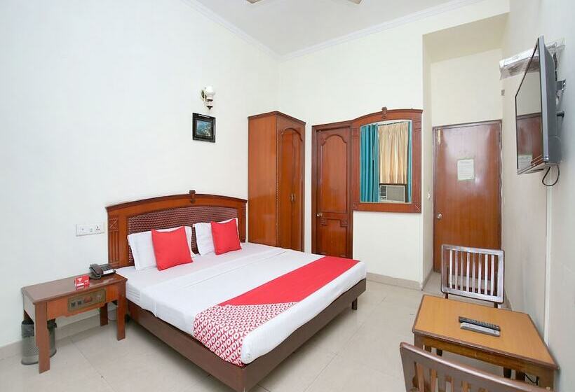 Fotos del hotel Treebo Town S Pride:  8