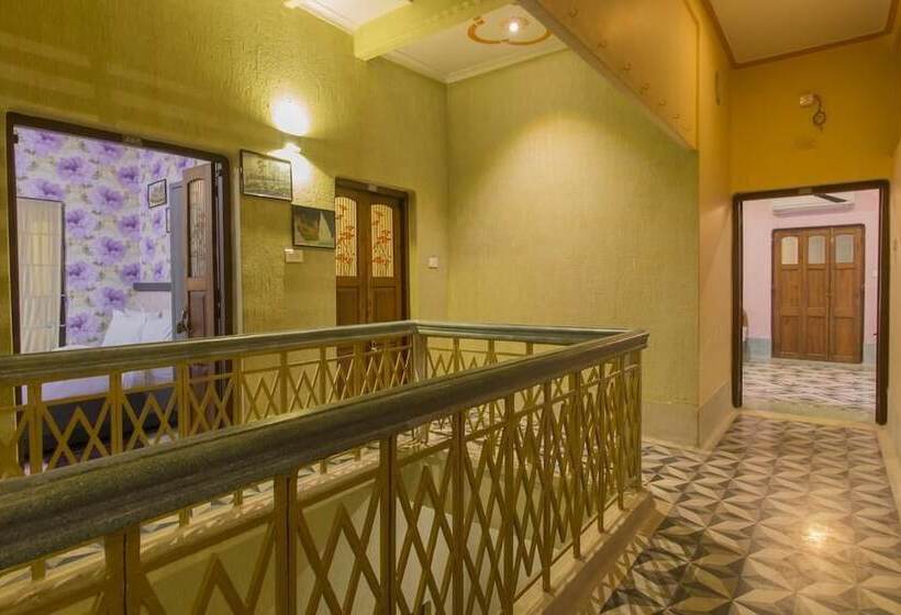 Fotos del hotel Fab East View:  4