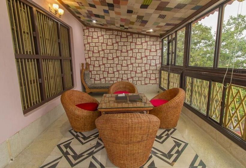 Fotos del hotel Fab East View:  9