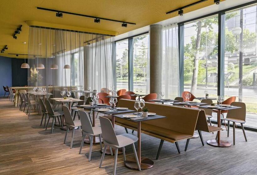 Fotos del hotel Okko Hotels Paris Porte De Versailles:  15