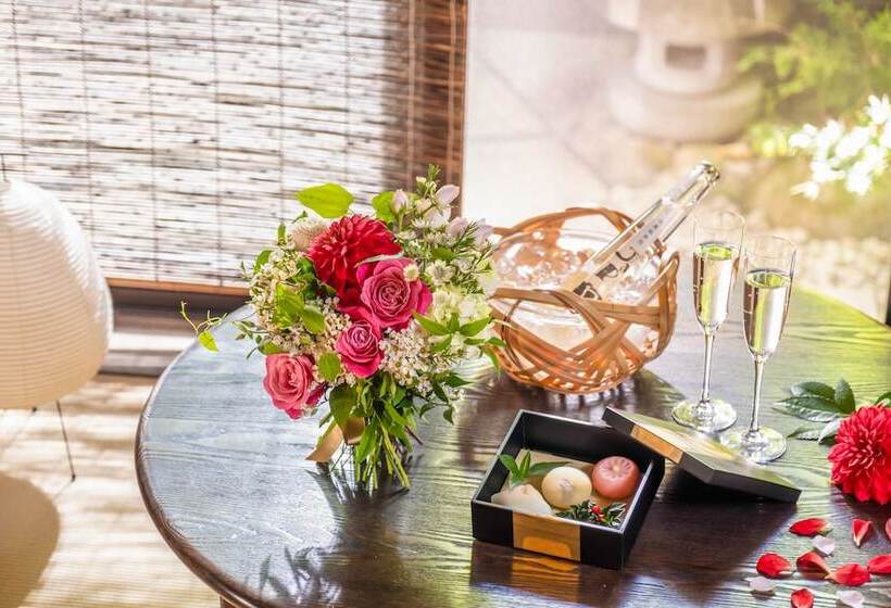 Fotos del hotel The Junei  Kyoto Imperial Palace West:  5