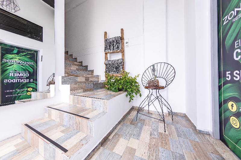 Fotos del hotel Zona Verde:  9