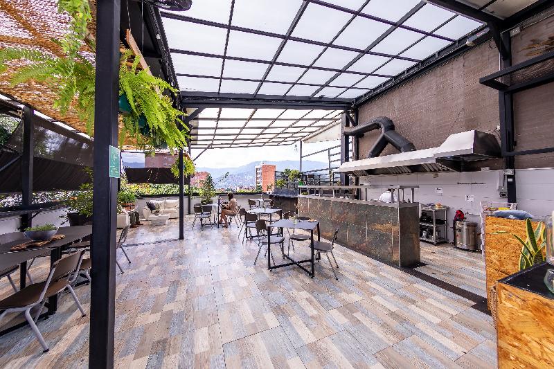 Fotos del hotel Zona Verde:  4