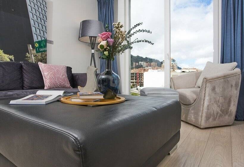 Fotos del hotel 100 Luxury Suites By Preferred:  6