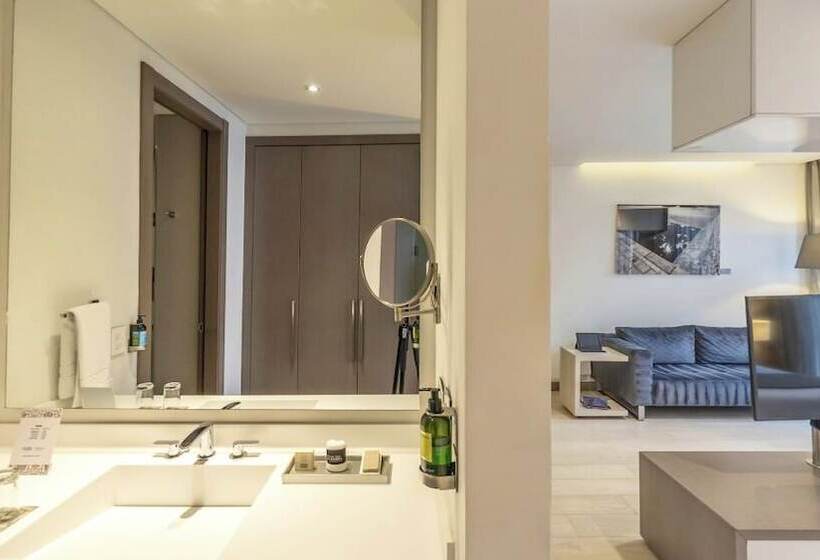 Fotos del hotel 100 Luxury Suites By Preferred:  9