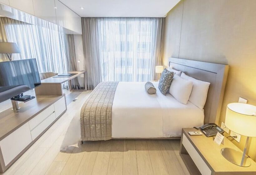 Fotos del hotel 100 Luxury Suites By Preferred:  19