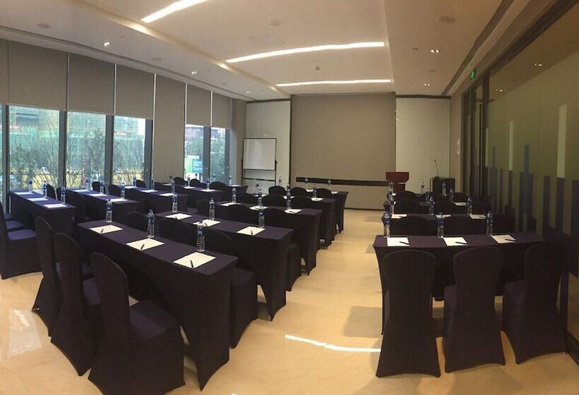 Fotos del hotel Holiday Inn Express Fuzhou Downtown, An Ihg:  6