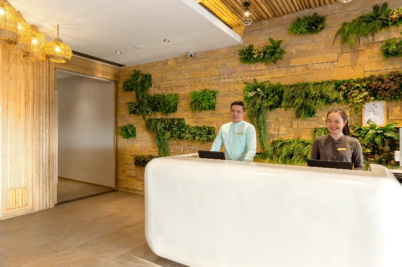 Fotos del hotel Oakwood  Journeyhub Phuket:  3