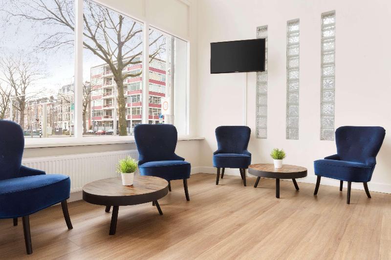 Fotos del hotel Days Inn By Wyndham Rotterdam City Centre:  2